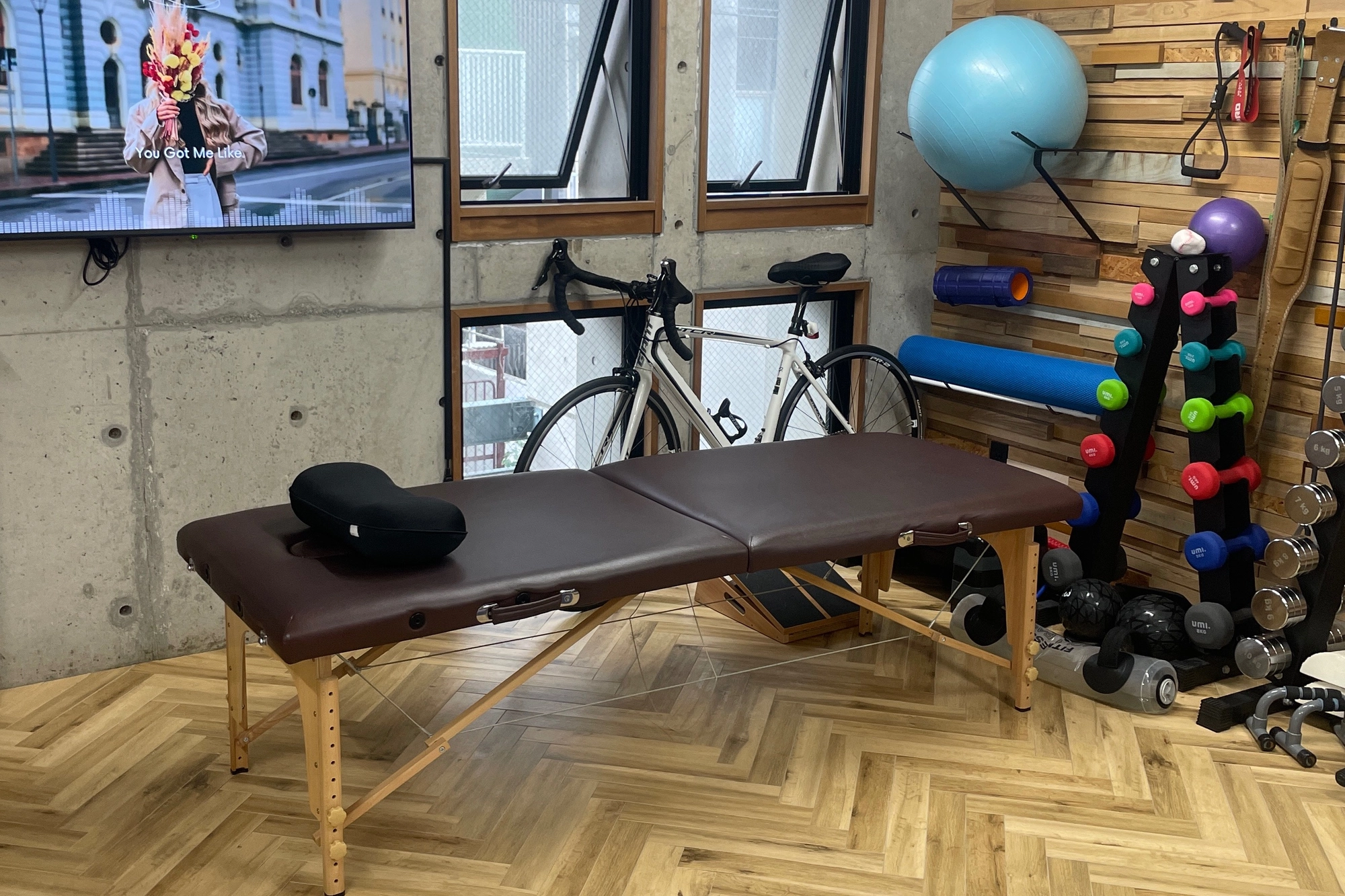 比嘉絹人 の写真 3/3