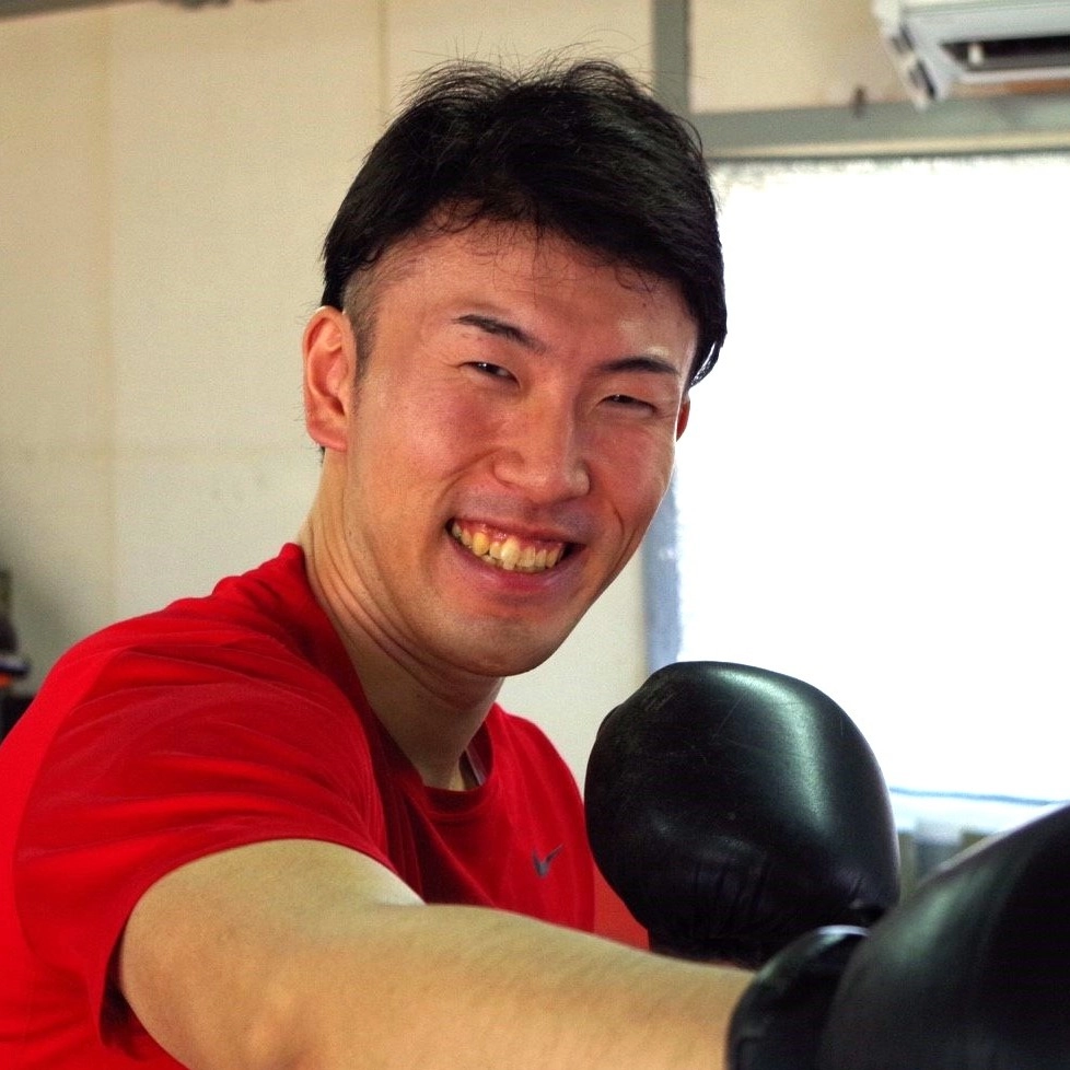 井上俊輝 の写真 1/4